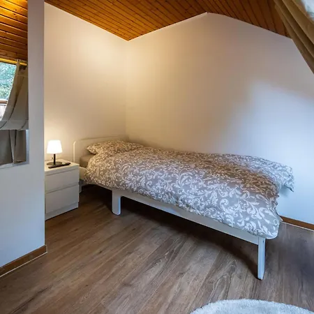 Maison de caractère à deux pas du Luxembourg Hébergement de vacances